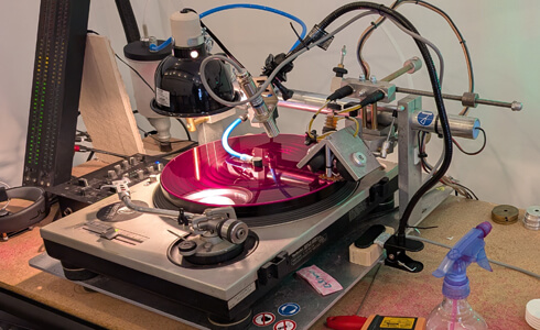 From Heat to Hits: How Temperature Control Shapes the Perfect Vinyl Record